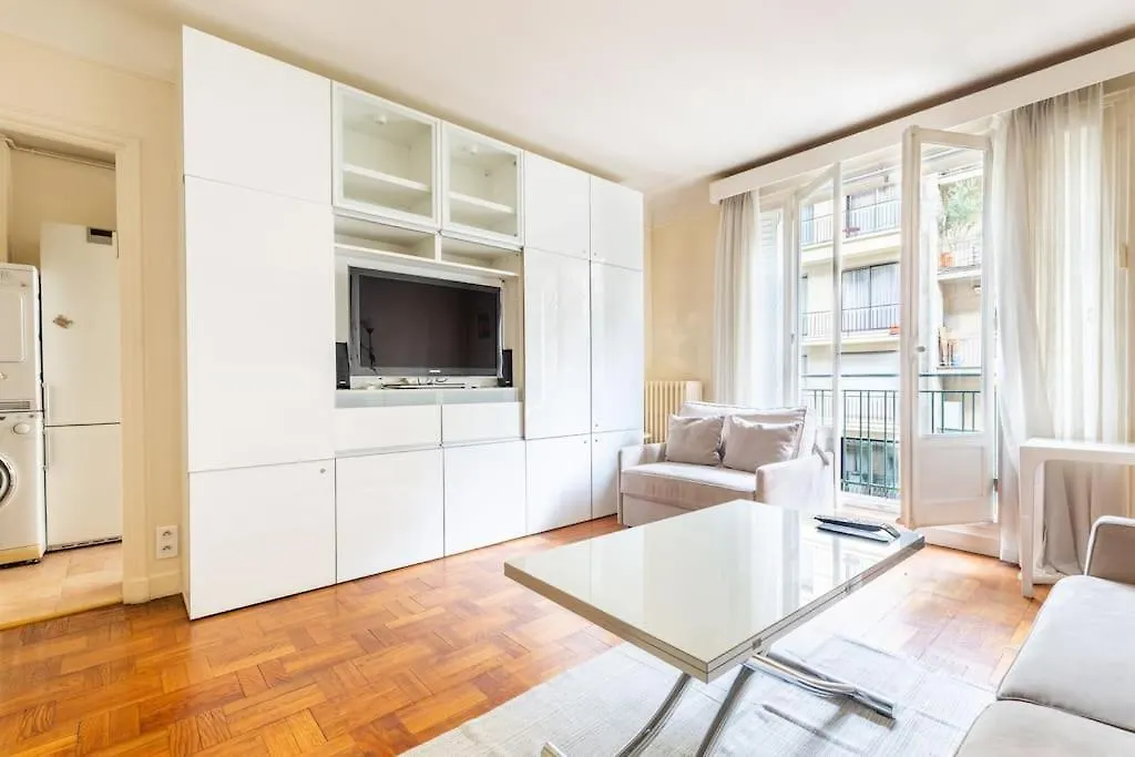 Studio#porte Dauphine#avenue Foch#2pers. Διαμέρισμα